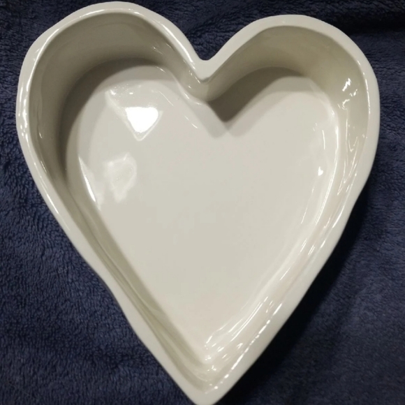 Rae Dunn LOVE trinket container - Picture 2 of 3